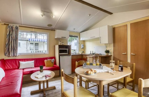 Cenac-et-Saint-Julien House | Cozy Camping Romanée Le Lou Castel with Spa & Family Comfort