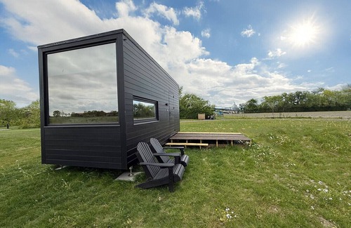 Zonnemaire Ski Chalet | Camping Hofstede Zonnevliet - Tiny house