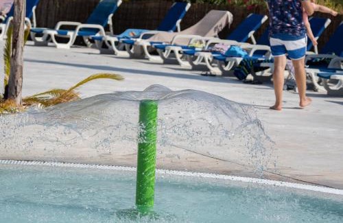 Calig Other | Relaxing Stay at Camping L'Orangeraie with Ocean Views