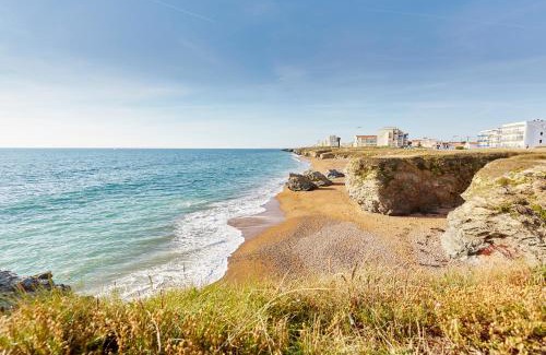 Plozevet Other | Relaxing Oceanfront Escape at Camping la Corniche