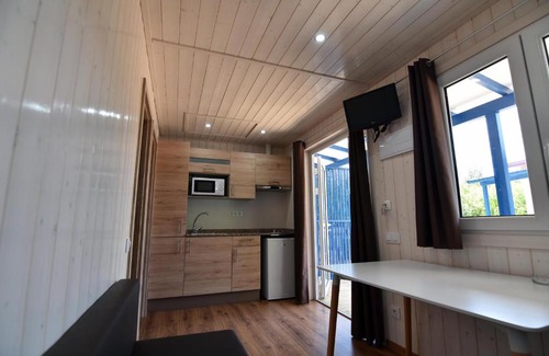 Cubelles Other | Family-Friendly Camping La Rueda with Oceanfront Pool