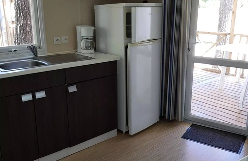 Peynier House | Experience Oceanfront Comfort at Camping le Devançon
