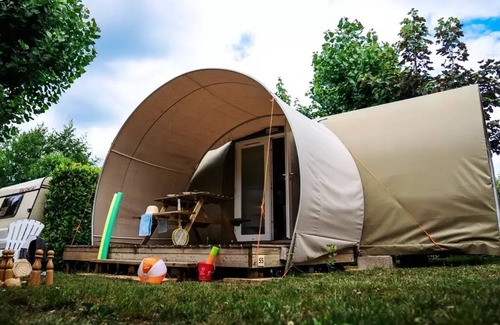 Marcillac-Saint-Quentin House | Relax at Camping Le Pont de Mazerat - Cozy Safari Tent