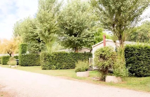 Marcillac-Saint-Quentin House | Relax at Camping Le Pont de Mazerat - Cozy Safari Tent