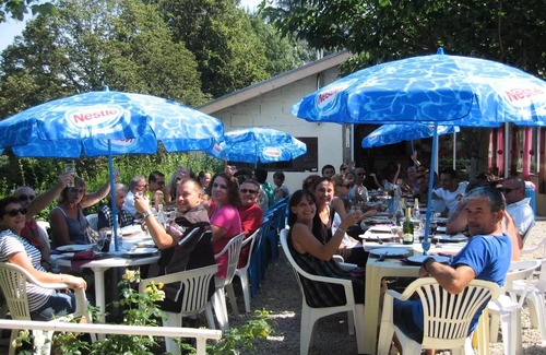 Le Grand Serre House | Relax at Camping Le Grand Cerf: Mobile Home for 4 Guests