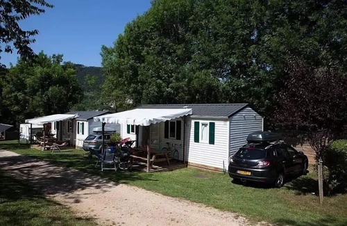 Meyrueis House | Family-Friendly Stay at Camping le Jardin des Cévennes