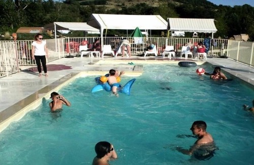 Recoules-Previnquieres House | Family-Friendly Bungalow at Camping Le Plô with Spa Access