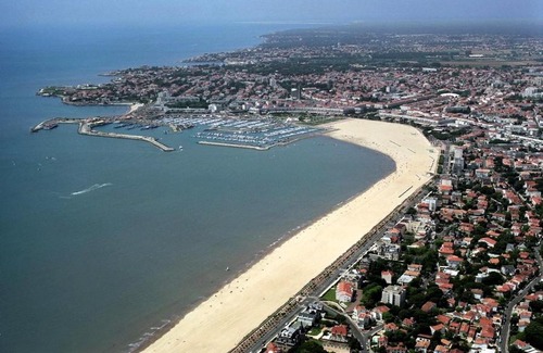 Royan Other | Discover Camping Les Chèvrefeuilles - 4-Star Family Retreat