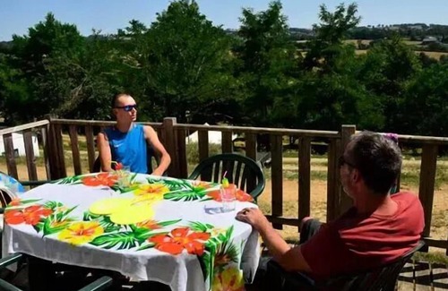 Pont-de-Salars House | Family Retreat at Camping Les Terrasses du Lac with Spa