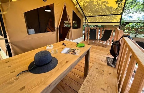 Apt House | Guest Rated: 10/10 at Camping Maeva Escapades Bungalow