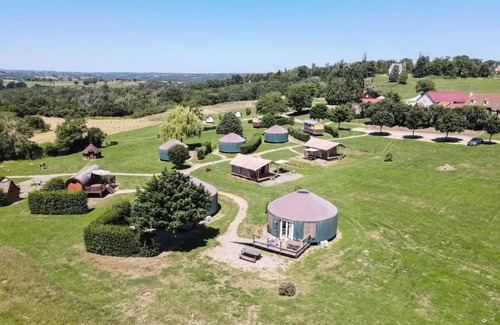 Target House | Family-Friendly Lodge at Camping maeva Escapades Domaine