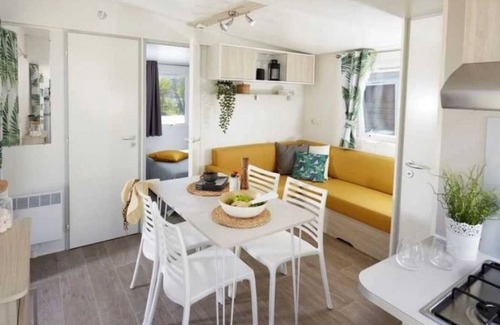 Ambon House | Camping - Parc aquatique - ccafha0