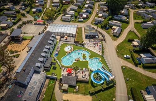 Ambon House | Camping - Parc aquatique - ccafha0