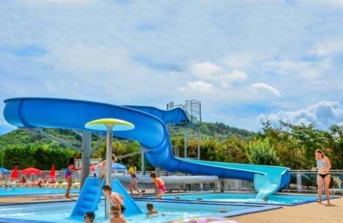 Jassat House | Cozy Mobilhome Studio House - Family and Pet Friendly Stay
