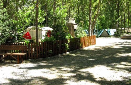 Esterri D'Aneu Other | Pet-Friendly Retreat at Camping Pirineos Cien Lagos