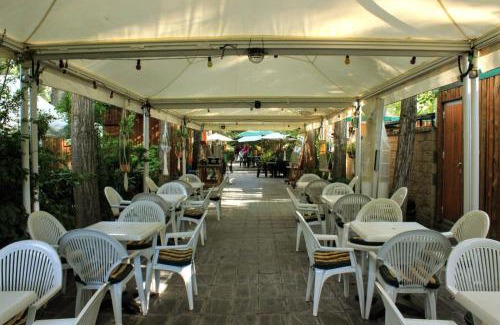 Esterri D'Aneu Other | Pet-Friendly Retreat at Camping Pirineos Cien Lagos