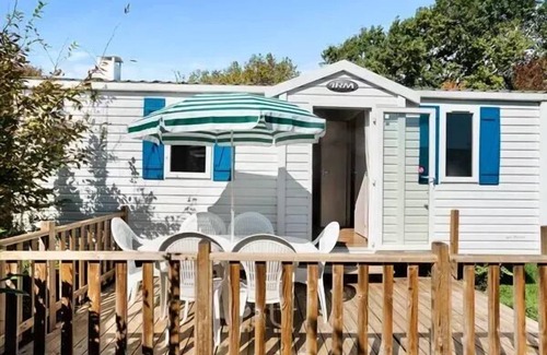 Tregunc House | Experience Coastal Comfort at Camping Pommeraie de l'Océan