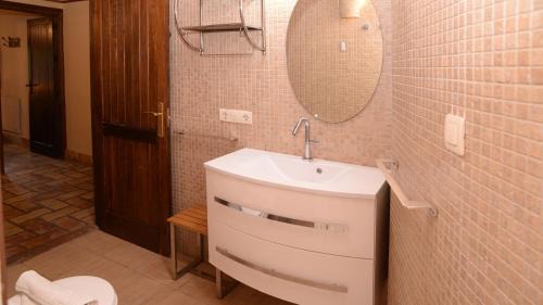 La Zubia Other | Pet-Friendly Camping Reina Isabel with Pool & Breakfast