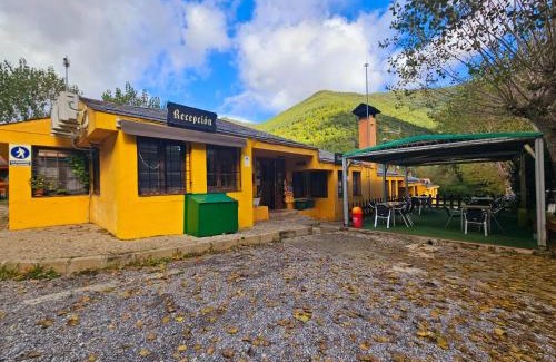 Planillo Other | Pet-Friendly Camping Ribera del Ara with Pool & Family Fun