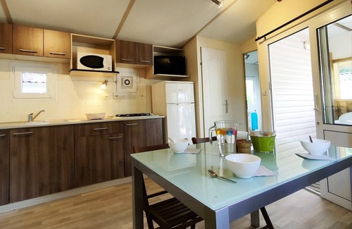 Bormes-Les-Mimosas RV Rental | Cozy Retreat at Camping TIKAYAN CLAU MAR JO with Pool