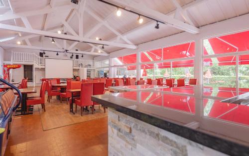 Touquin Resort | Family-Friendly Camping Touquin - 30 Min to Disneyland