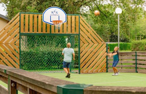 Touquin Resort | Family-Friendly Camping Touquin - 30 Min to Disneyland