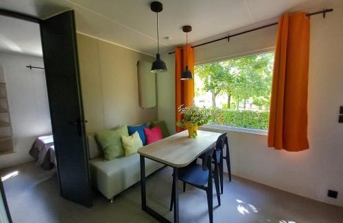 Preci Resort | Cozy Camping Villaggio Il Collaccio with Oceanfront Amenities
