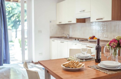San Benedetto di Lugana House | Camping Wien by Interhome