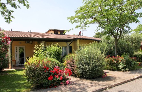 San Benedetto di Lugana House | Camping Wien by Interhome