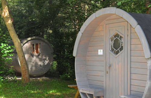 Pleinfeld Cabin | Campingfass - Waldcamping Brombach