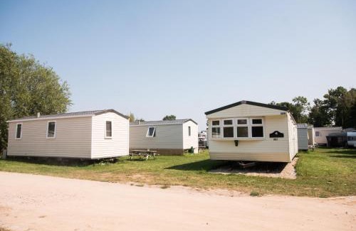 Fehmarn Other | Pet-Friendly Campingplatz Johannisberg with Ocean Views