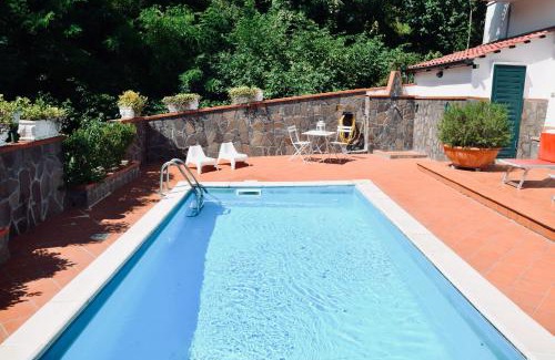 Campinola House | Idyllic Campinola Holiday Home with Private Pool & Ocean View