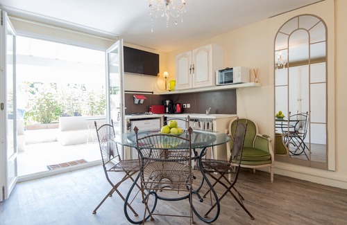 Calvi Hotel | Eco-Friendly Retreat at Campo di Fiori - Guest Rated 9.8