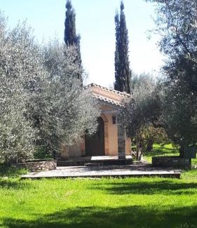 Eva Other | Ideal Messénia Guest House with Family & Pet-Friendly Amenities