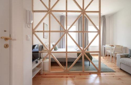 Bairro da Serafina Apartment | Family-Friendly Campolide Charm Apartments with Great Reviews