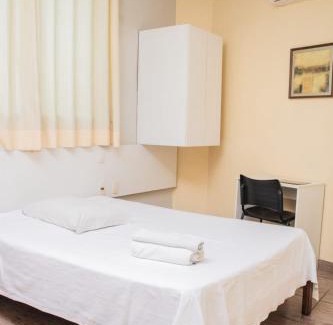 Carlos Prates Hotel | Budget-Friendly Campos Gerais Hotel with Family Amenities