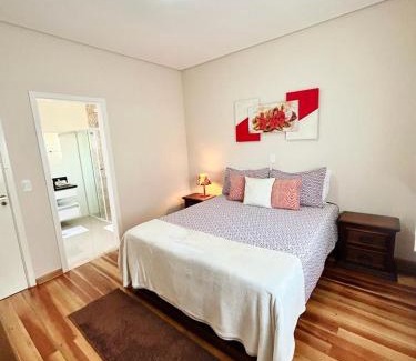 Recanto Araucaria House | Exceptional Campos Verde Home: Family-Friendly Retreat