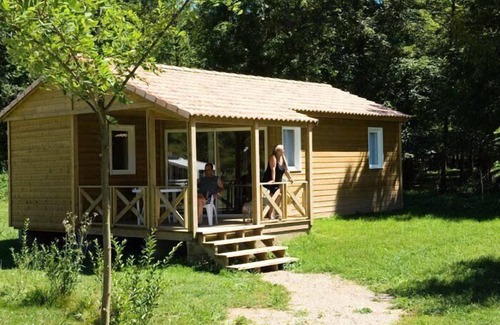 Montels House | Relax at Campsite Flower L'Arize - Family-Friendly Chalet