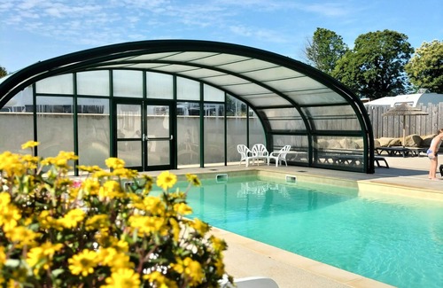 Les Loges House | Explore Campsite L'Aiguille Creuse: Oceanfront Mobile Home