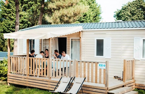 Givrand House | Relax at Campsite Le Domaine de Beaulieu with Ocean Views
