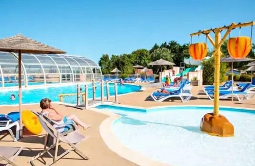 Givrand House | Beachfront Family Retreat at Campsite Le Domaine de Beaulieu