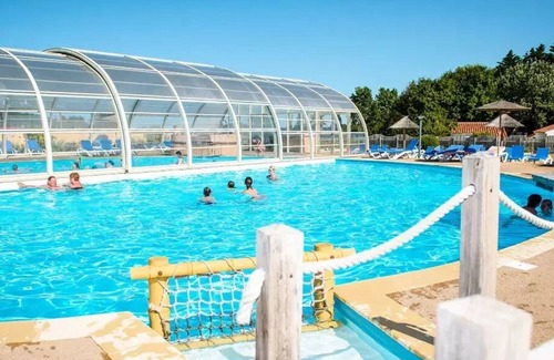 Givrand House | Beachfront Family Retreat at Campsite Le Domaine de Beaulieu
