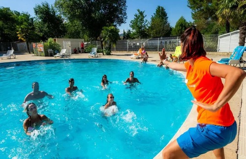 La Roque-d'Antheron House | Family-Friendly Retreat at Camping Le Domaine des Iscles