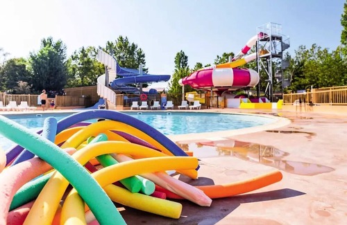 Cadenet House | Campsite Le Val de Durance * - Mobile Home Comfort 3 Rooms 4 People Air Conditioned