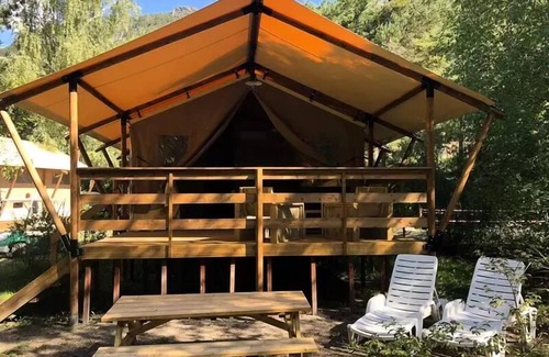 Mostuejouls House | Relax at Campsite Les Prades: 4-Room Lodge for Families