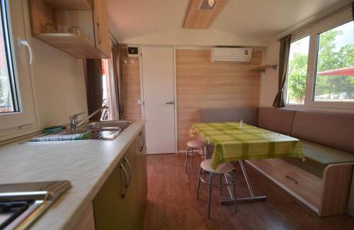 Seline Resort | Beachfront Mobile Homes at Campsite Pisak - Rated 9.9/10