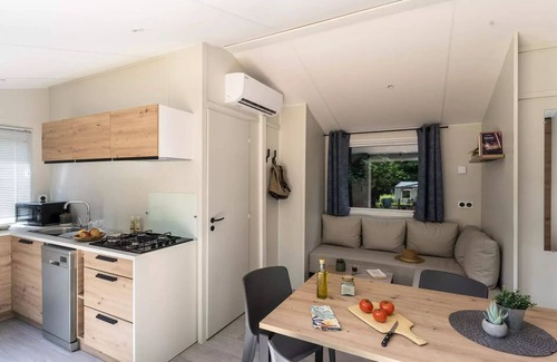 Le Palais House | Oceanfront Retreat at Camping Romanée Le Bordénéo