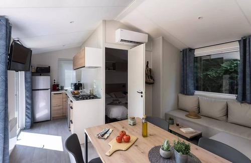 Le Palais House | Oceanfront Retreat at Camping Romanée Le Bordénéo