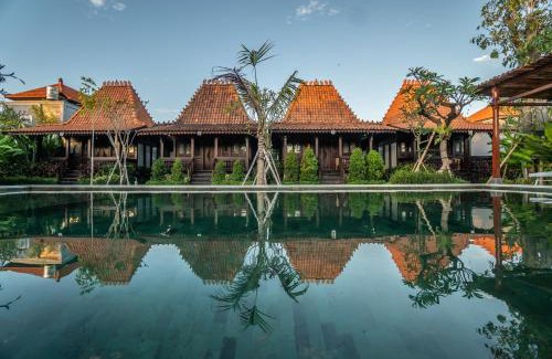 Batubulan Villa | Relax at Campuan Sari Villa with Private Pool & Ocean View