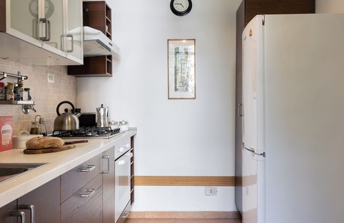 Santo Spirito Apartment | Discover Sweet Home Campuccio: Family-Friendly in Florence